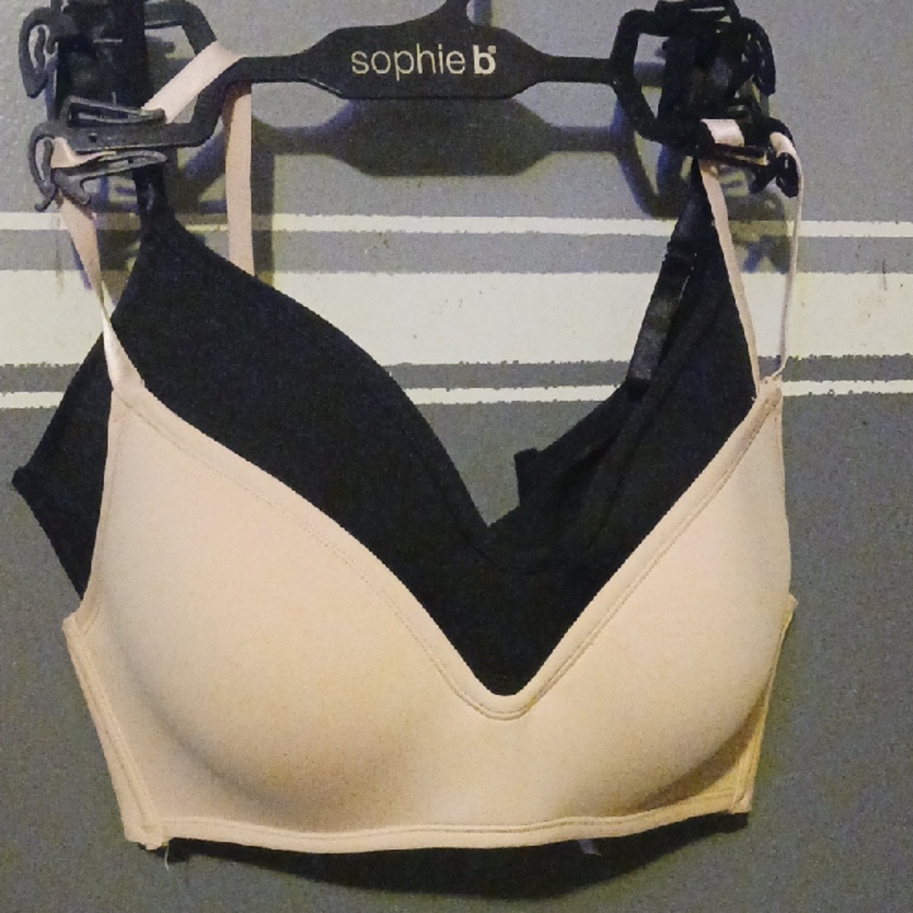 sophie b. Black and Pink Bra